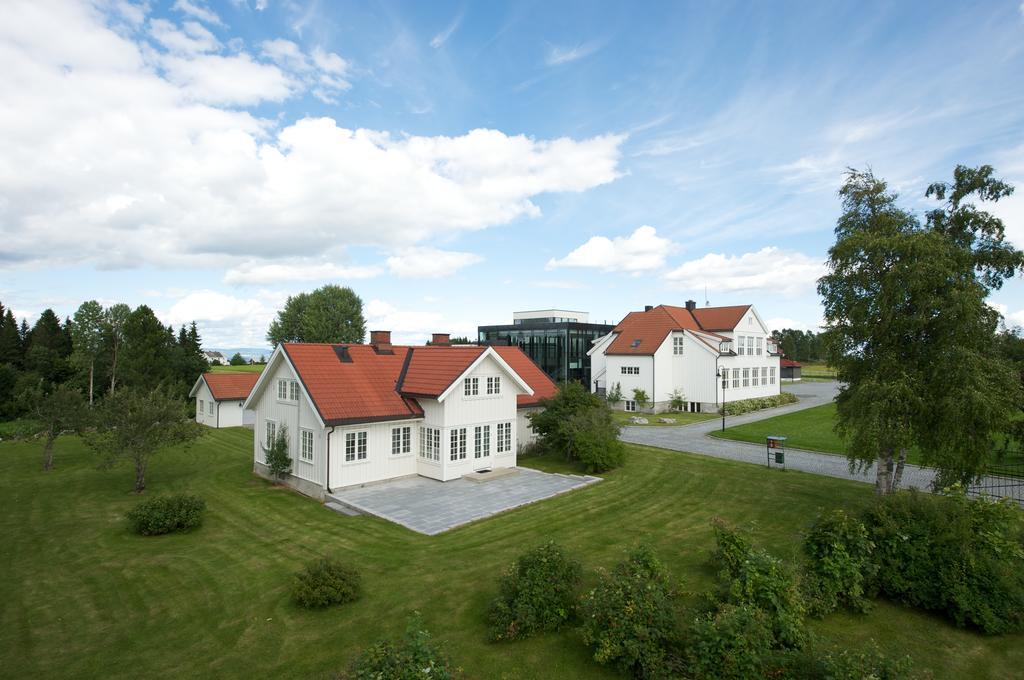 Elton Hotel Raufoss Exterior photo